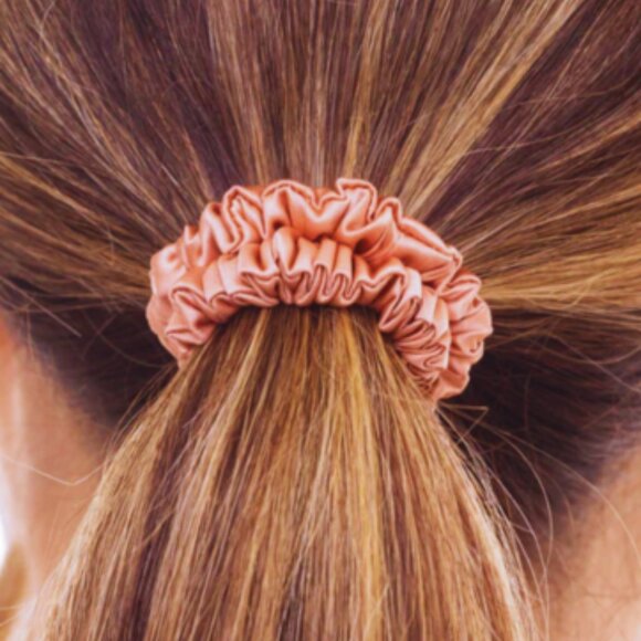 Uniqueology Real Mulberry SIlk Hair Ties OEKO-TEX Certified (Pink) - Picture 1 of 15